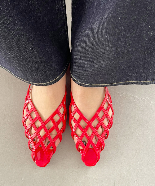 LE TALON（ルタロン）の「フレンチスクエアカットワークミュール（その他シューズ・レディース・シルバー/レッド/ベージュ・X-LARGE/LARGE/MEDIUM/SMALL）」の2枚目の写真