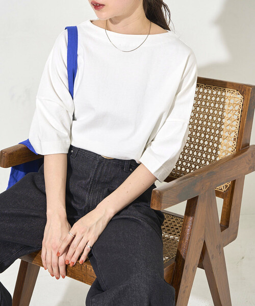 FREAK'S STORE(フリークスストア)の「限定展開 ボートネック バスク 半袖 Tシャツ(Tシャツ/カットソー・レディース・オフホワイト/ブラック/ライトグレー/ブラウン/レッド/グリーン/イエロー/ネイビー/ピンク・フリ-)」の16枚目の写真