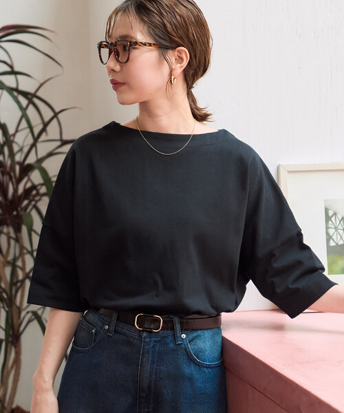 FREAK'S STORE(フリークスストア)の「限定展開 ボートネック バスク 半袖 Tシャツ(Tシャツ/カットソー・レディース・オフホワイト/ブラック/ライトグレー/ブラウン/レッド/グリーン/イエロー/ネイビー/ピンク・フリ-)」の18枚目の写真