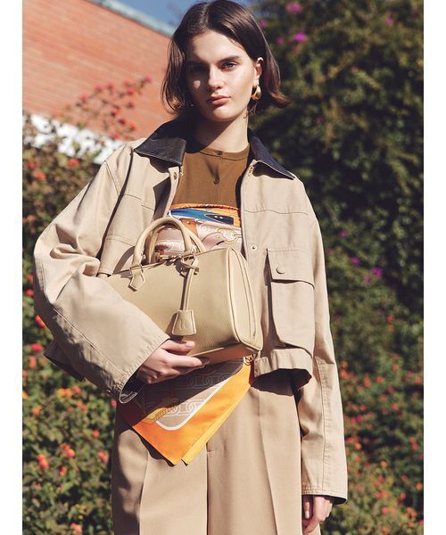 Mila Owen（ミラオーウェン）の「メタルドロップフープイヤリング（イヤリング・レディース・シルバー/ゴールド・F）」の13枚目の写真