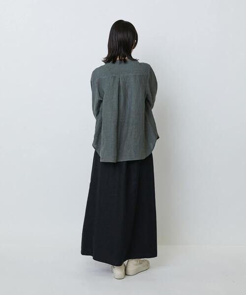 LOISIR（ロワズィール）の「【2月お気に入り登録ブランド内2位】グランジリネンフリルディテールブラウス（シャツ/ブラウス・レディース・ネイビー/ライトグレー/ピンク/オフホワイト/カーキ・FREE）」の19枚目の写真