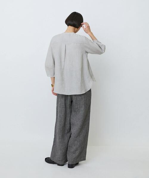 LOISIR（ロワズィール）の「【2月お気に入り登録ブランド内2位】グランジリネンフリルディテールブラウス（シャツ/ブラウス・レディース・ネイビー/ライトグレー/ピンク/オフホワイト/カーキ・FREE）」の13枚目の写真