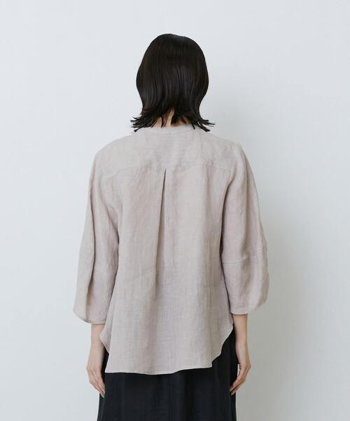 LOISIR（ロワズィール）の「【2月お気に入り登録ブランド内2位】グランジリネンフリルディテールブラウス（シャツ/ブラウス・レディース・ネイビー/ライトグレー/ピンク/オフホワイト/カーキ・FREE）」の7枚目の写真