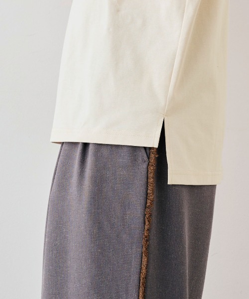 MEDE19F(メデジュウキュウ)の「MEDE19F ブラウススリーブカットソートップス(Tシャツ/カットソー・レディース・ブラック/ブラウン/ベージュ・L/M/LL)」の11枚目の写真