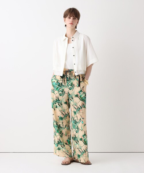 allureville（アルアバイル）の「ボタニカルプリントパンツ（その他パンツ・レディース・ベージュ・2/1）」の5枚目の写真