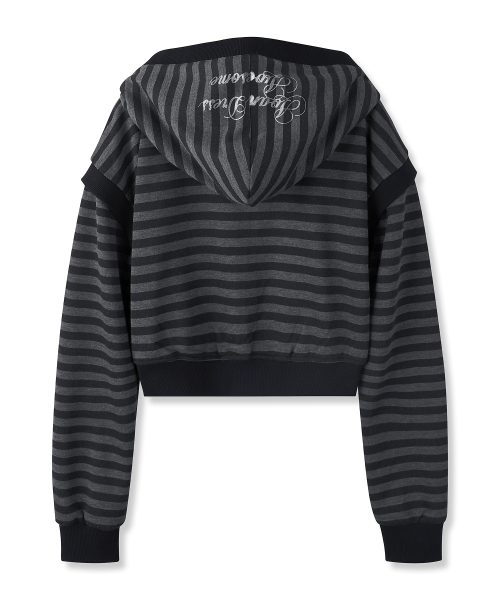 AVANDRESS（アバンドレス ）の「トゥルディストライプクロップフードパーカー ブラック（パーカー・レディース・ブラック・SMALL/MEDIUM）」の5枚目の写真