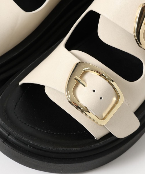 LEPSIM(レプシィム)の「ベルトバックルクッションサンダル 638815(サンダル・レディース・ベージュ/アイボリー/ブラック・LARGE/MEDIUM)」の11枚目の写真