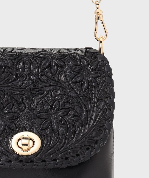 CARVING TRIBES(カービングトライブス)の「MiniShoulderbag(ショルダーバッグ・レディース・ブラック/レッド/ゴールド・FREE)」の8枚目の写真