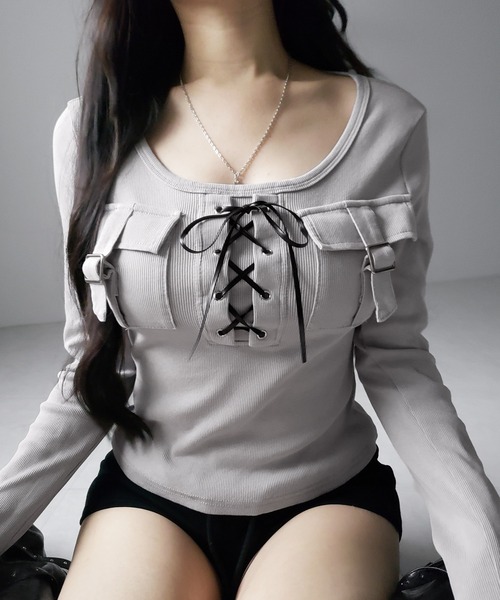 me+em select(ミームセレクト)の「【 2color 】ヴィンテージレースアップアウトポケットスクエアリブロンT / vintage laceup outpocket square lib long slleve T-shirts(Tシャツ/カットソー・レディース・ブラック/ライトグレー・FREE)」の12枚目の写真