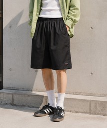 Dickies（ディッキーズ）の「【GENUINE Dickies/ジェニュインディッキーズ】すっきりシルエット TC素材 ワークハーフパンツ/リラックスショーツ ショートパンツ（その他パンツ）」
