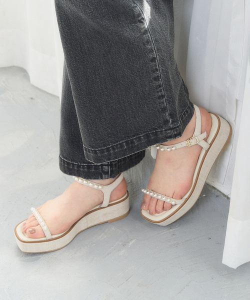 LE TALON(ルタロン)の「《追加》4cmパールプラットサンダル(サンダル・レディース・ブラック×ブラック/アイボリー・X-SMALL/SMALL/MEDIUM/LARGE/X-LARGE)」の14枚目の写真