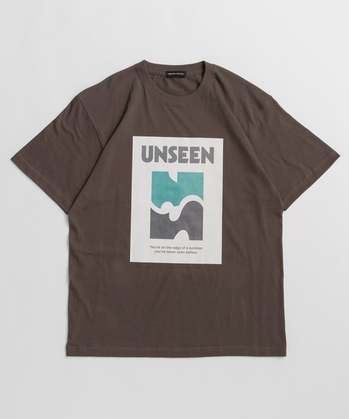 PRE-ORDER】UNSEEN Print T-Shirt/UNSEENプリントTシャツ（Tシャツ