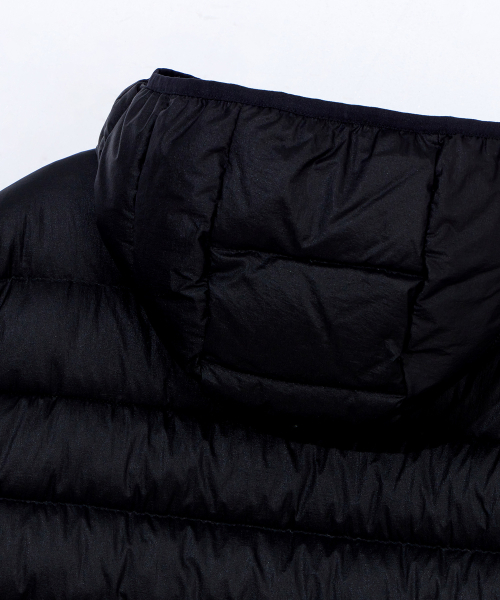 KALAPATTHAR(カラパタール)の「BACK LOGO DUCK DOWN LIGHTWEIGHT PADDED JACKET -BLACK(ダウンジャケット/コート・メンズ・その他・MEDIUM/LARGE/X-LARGE)」の7枚目の写真