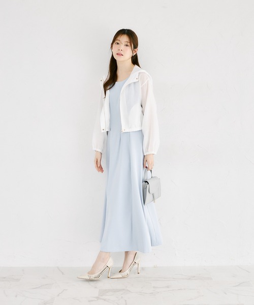 tocco closet(トッコ クローゼット)の「サイドリボン付きシアーブルゾンパーカー(パーカー・レディース・オフホワイト/グレイッシュベージュ/グレー系その他・M)」の5枚目の写真