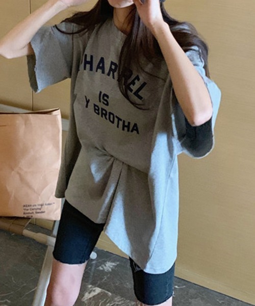 SallyLunn(サリーラン)の「【デイリーに活躍するロゴT♪】フロントロゴプリントビッグTシャツ(Tシャツ/カットソー・レディース・ネイビー/ホワイト/ピンク/グレー・MEDIUM/LARGE/FREE)」の5枚目の写真