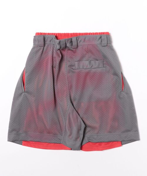 Vivienne Westwood（ヴィヴィアンウエストウッド）の「SPRAY MESH LAYER SHORT TROUSER（その他パンツ・レディース・ライトグレー・38）」の2枚目の写真