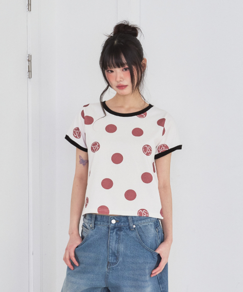 ESCAPEFROM（エスケープフロム）の「レッドビッグロゴドットフルプリントリンガー半袖Tシャツアイボリー（Tシャツ/カットソー・レディース・その他・MEDIUM）」の3枚目の写真