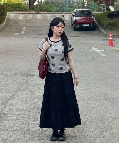 ESCAPEFROM（エスケープフロム）の「レッドビッグロゴドットフルプリントリンガー半袖Tシャツアイボリー（Tシャツ/カットソー・レディース・その他・MEDIUM）」の7枚目の写真
