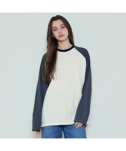 WEDNESDAYOASISFORWOMEN(ウェンズデー オアシス フォー ウーマン)の「W/レギュラースティッチスリーブTシャツ_3カラー(W25-TP11)(Tシャツ/カットソー・レディース・アイボリー/Cream/ライトグレー・OS)」の3枚目の写真