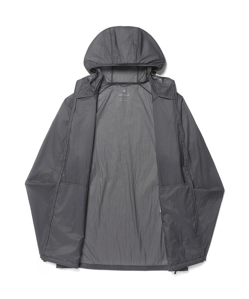 Snow Peak(スノーピーク)の「Snow Peak / Picolite Ultra-Light Windbreaker ピコライト超軽量ウィンドブレーカー 海外限定(マウンテンパーカー・メンズ・グレー/ダークネイビー・M/L)」の18枚目の写真