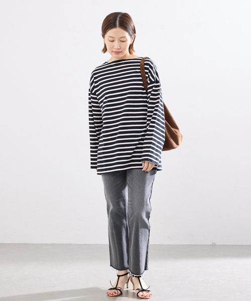 IENA(イエナ)の「Morphee/モルフェ CYLINDER(S size)OIL SUEDE BROWN バッグ(ショルダーバッグ・レディース・ブラウン・FREE)」の4枚目の写真