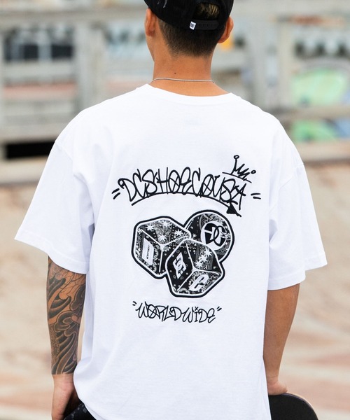 DC SHOES(ディーシーシューズ)の「DC Shoes メンズ 26 PLAY SS Tシャツ 【2026年夏モデル】(Tシャツ/カットソー・メンズ・ホワイト系その他2/ブラック系その他/ホワイト系その他/ブラック系その他2・MEDIUM/X-LARGE/LARGE)」の2枚目の写真