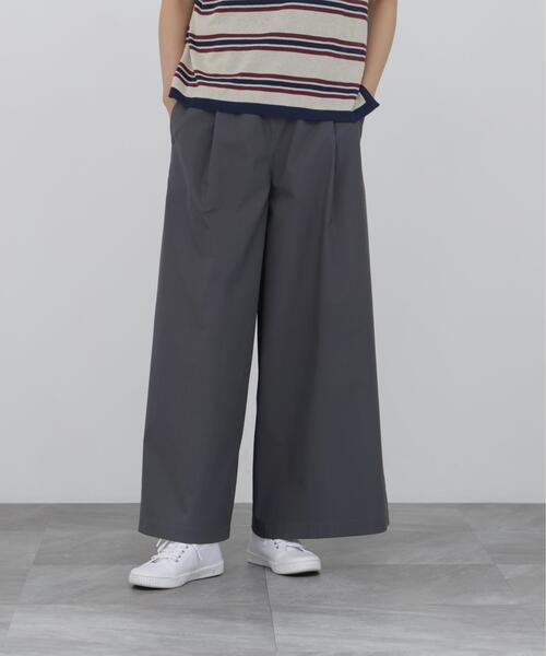 human woman(ヒューマンウーマン)の「◆【オーガニックコットン混 / 3サイズ展開 / ウォッシャブル】オーガニックコットン混ストレッチガウチョパンツ(その他パンツ・レディース・ベージュ/グレー系その他・MEDIUM/LARGE/SMALL)」の4枚目の写真