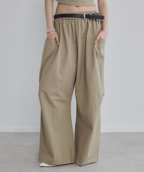 ENVYM(アンビー)の「イージールーズパンツ(チノパンツ・レディース・ピンク/カーキ/ブラック・M/S)」の4枚目の写真