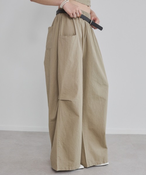 ENVYM(アンビー)の「イージールーズパンツ(チノパンツ・レディース・ピンク/カーキ/ブラック・M/S)」の5枚目の写真