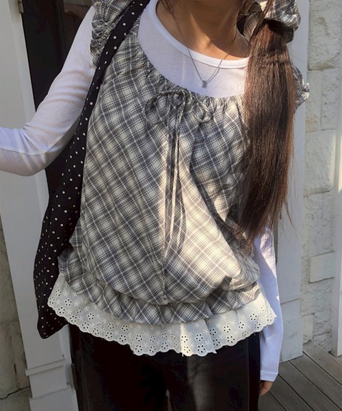 leune(ルネ)の「裾レースノースリーブチェックブラウス(シャツ/ブラウス・レディース・グレー・FREE)」の15枚目の写真