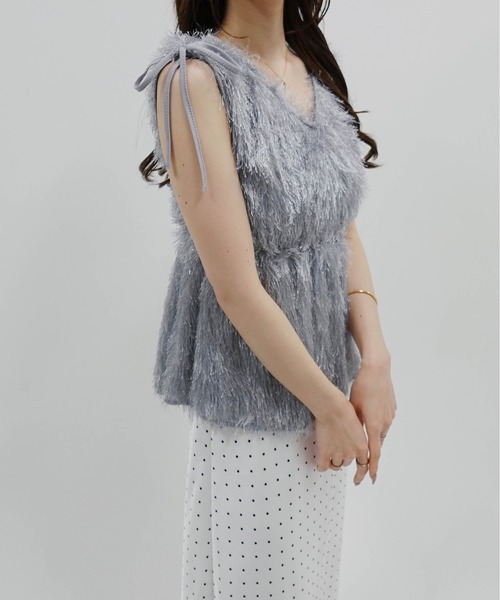SOELA(ソエラ)の「【INGNI SOELA】シャギーリボンペプラムビスチェ/WEB限定(その他トップス・レディース・ブラック/アイボリー/グレー・FREE)」の13枚目の写真