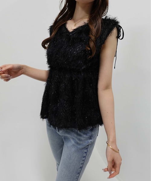 SOELA(ソエラ)の「【INGNI SOELA】シャギーリボンペプラムビスチェ/WEB限定(その他トップス・レディース・ブラック/アイボリー/グレー・FREE)」の19枚目の写真
