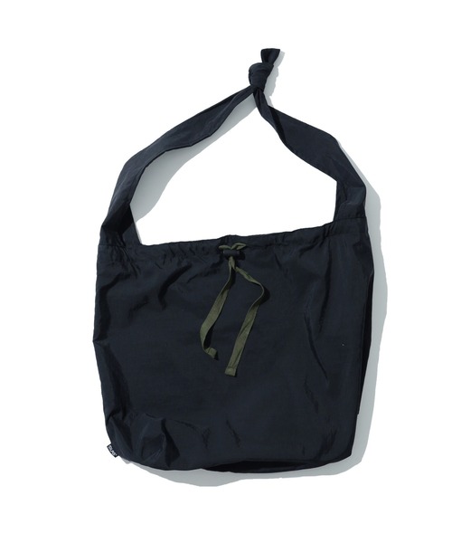 SILAS(サイラス)の「PACKABLE SHOULDER BAG(ショルダーバッグ・メンズ・オリーブ/ブラック・ONE SIZE)」の15枚目の写真