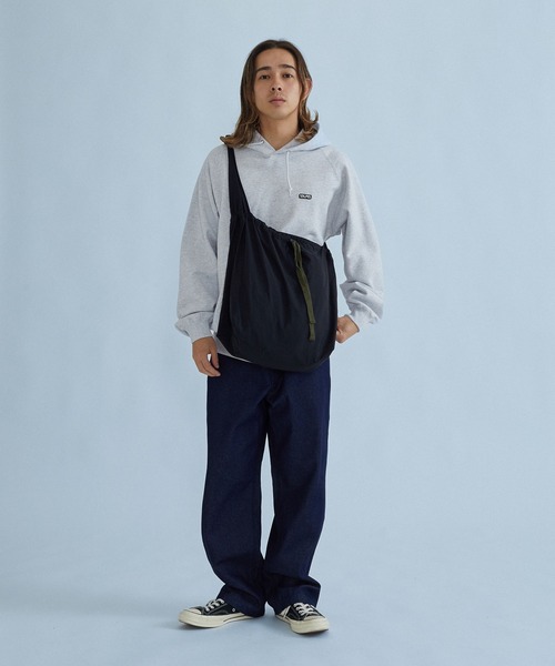 SILAS(サイラス)の「PACKABLE SHOULDER BAG(ショルダーバッグ・メンズ・オリーブ/ブラック・ONE SIZE)」の9枚目の写真