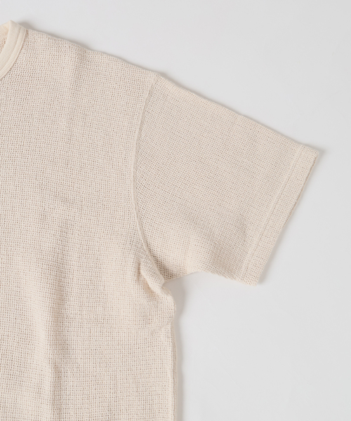 JOURNAL STANDARD J.S HOMESTEAD(ジャーナルスタンダードホームステッド)の「J.S.Homestead / レノ メッシュ ファブリック ヘンリー ネック Tシャツ(Tシャツ/カットソー・メンズ・パープル/ブラック/アイボリー/レンガ・MEDIUM/LARGE)」の14枚目の写真