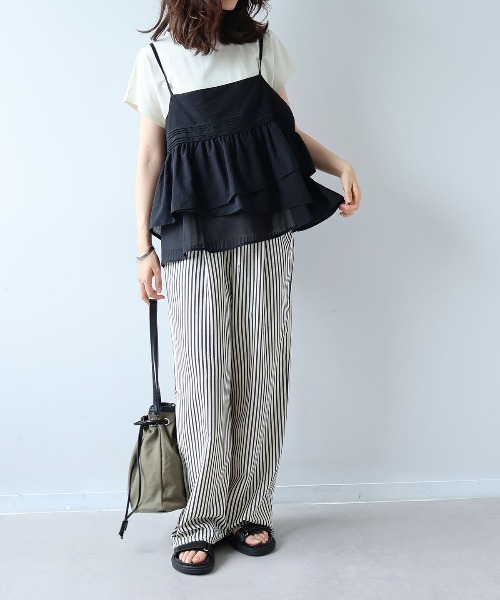 leswel(レスウェル)の「【M/L】フリルティアードキャミブラウス(その他トップス・レディース・ブラック/ネイビー/キャメル・L/M)」の20枚目の写真