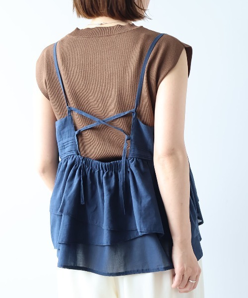 leswel(レスウェル)の「【M/L】フリルティアードキャミブラウス(その他トップス・レディース・ブラック/ネイビー/キャメル・L/M)」の11枚目の写真