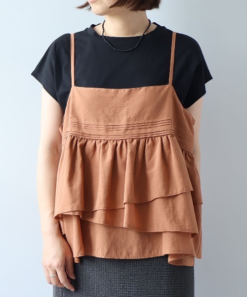 leswel(レスウェル)の「【M/L】フリルティアードキャミブラウス(その他トップス・レディース・ブラック/ネイビー/キャメル・L/M)」の7枚目の写真