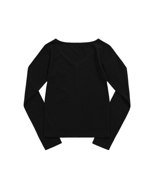 ASON(アズオン)の「WISH RIBBED BUTTON TEE / BLACK(Tシャツ/カットソー・レディース・その他・FREE)」の3枚目の写真