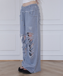 CHERRYQUIRI（チェリーキュリー）の「damage stud jogger pt -washed blue（スウェットパンツ）」
