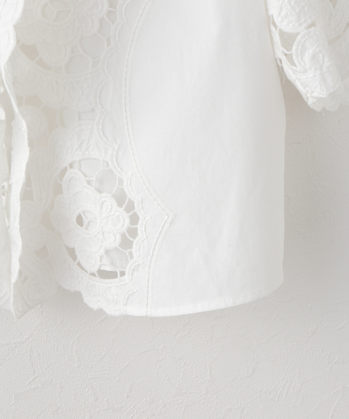 Berenice（ベルニス）の「《一部店舗+WEB限定》BERENICE. / べレニス CHEMISE MC COL CHALE BRODERIE（シャツ/ブラウス・レディース・ホワイト・36）」の4枚目の写真