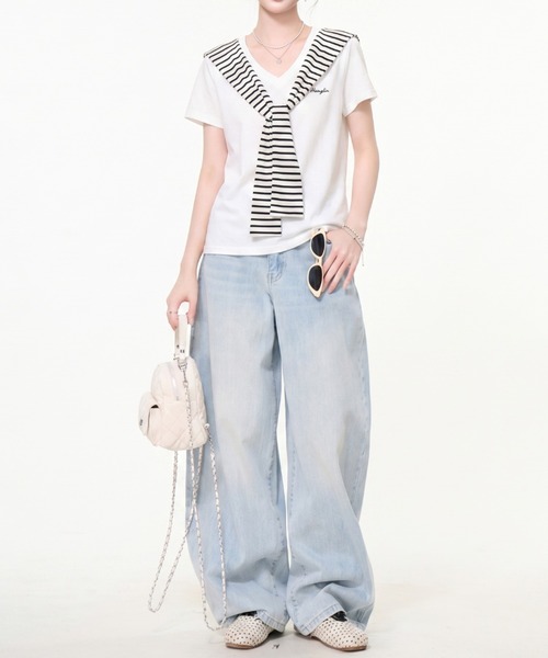 LUCPY(ラクピー)の「フェイクレイヤードボーダートップス(その他トップス・レディース・ホワイト・LARGE/MEDIUM/SMALL/X-LARGE)」の3枚目の写真