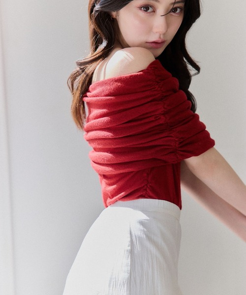 polaura(ポローラ)の「ソフトラップオフショルダーニットトップ(ニット/セーター・レディース・Beige/White/Red・FREE)」の16枚目の写真