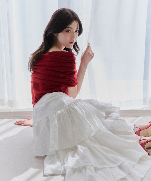 polaura(ポローラ)の「ソフトラップオフショルダーニットトップ(ニット/セーター・レディース・Beige/White/Red・FREE)」の7枚目の写真