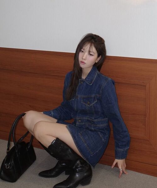 OURNOSTALGIA(アワー ノスタルジア)の「Two-way denim half jacket dress_Deep blue(OC25-OT01)(ワンピース・レディース・ダークブルー・MEDIUM/SMALL)」の7枚目の写真