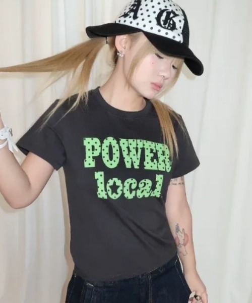 SHEPP(シープ)の「星柄ドットロゴプリント 半袖Tシャツ(Tシャツ/カットソー・レディース・ピンク/イエロー/ブラック/ホワイト・L/M)」の1枚目の写真
