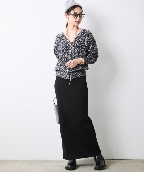 CHIC STYLE(シックスタイル)の「レオパードプリントVネックニットカーディガン<大きいサイズ有>シックスタイル(カーディガン/ボレロ・レディース・ブラウン系/グレー系・L~LL/M/5L~6L/3L~4L)」の7枚目の写真