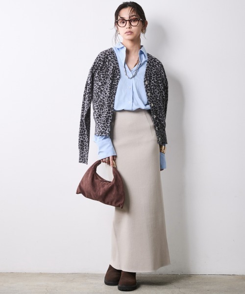 CHIC STYLE(シックスタイル)の「レオパードプリントVネックニットカーディガン<大きいサイズ有>シックスタイル(カーディガン/ボレロ・レディース・ブラウン系/グレー系・L~LL/M/5L~6L/3L~4L)」の13枚目の写真
