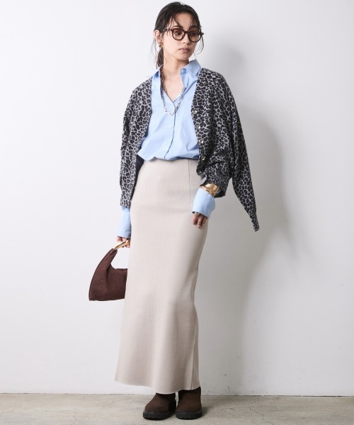 CHIC STYLE(シックスタイル)の「レオパードプリントVネックニットカーディガン<大きいサイズ有>シックスタイル(カーディガン/ボレロ・レディース・ブラウン系/グレー系・L~LL/M/5L~6L/3L~4L)」の14枚目の写真