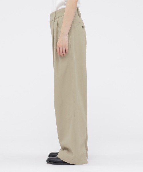 MARGARET HOWELL(マーガレットハウエル)の「ORGANIC COTTON TWILL(その他パンツ・レディース・ブラック/ベージュ・1/2/3)」の8枚目の写真
